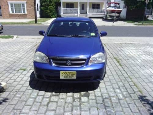 For sale - 2006 suzuki forenza - 120k miles - runs &amp; looks great