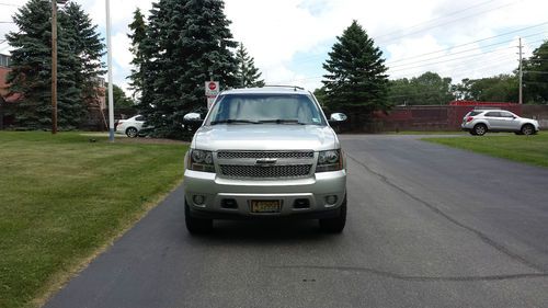 2011 chevrolet suburban