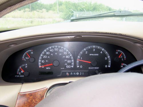 2000 Ford Expedition Eddie Bauer Sport Utility 4-Door 5.4L, image 6