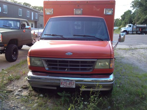 1995 ford ambulance / incomplete e350 7.3 l work van