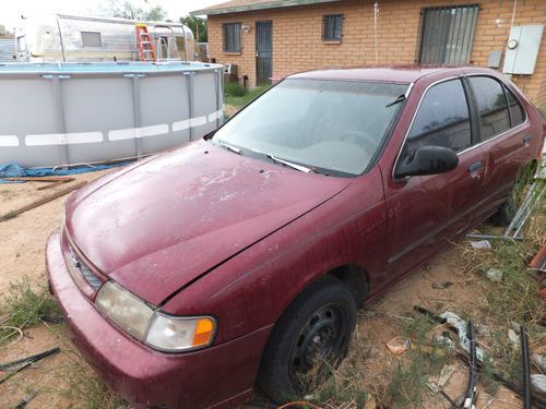 1998 nissan sentra gxe sedan 4-door 1.6l