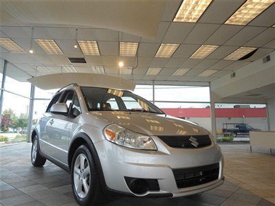 Sx4 all wheel drive 5speed buy it wholesale now call $7,900 866-299-2347