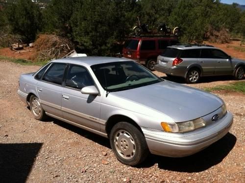 1995 ford taurus gl sedan 4-door 3.0l