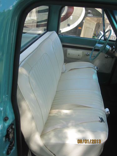 Restored Chevy Cheyenne pickup with wood floor in box and side panel tool box, image 11