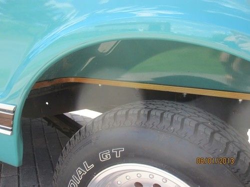 Restored Chevy Cheyenne pickup with wood floor in box and side panel tool box, image 13