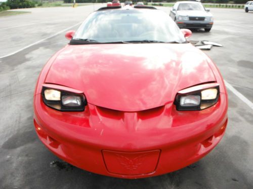 Clean red 2000 pontiac firebird base coupe 2-door 3.8l