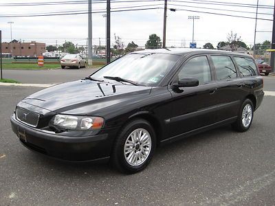 2004 volvo v70 2.4, one owner, no accidents, no reserve! amazing car, loaded