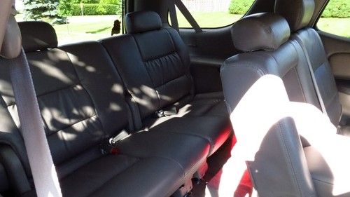 2003 Toyota Sequia 4x4 Loaded!!!!, image 3
