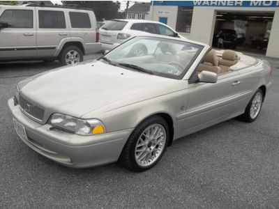 Clean carfax 2 owner must see convertible priced to sell power top leather air