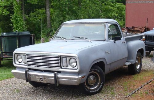 1978 dodge d100 custom sportsman adventurer with the short utiline stepside bed