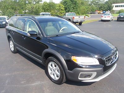 ONE OWNER 2011 VOLVO XC70 WAGON AWD 3.2L V6 SUNROOF HEATED LEATHER 4WD 6CYL, image 3