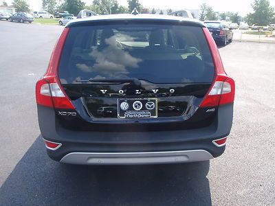 ONE OWNER 2011 VOLVO XC70 WAGON AWD 3.2L V6 SUNROOF HEATED LEATHER 4WD 6CYL, image 5