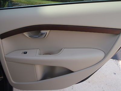 ONE OWNER 2011 VOLVO XC70 WAGON AWD 3.2L V6 SUNROOF HEATED LEATHER 4WD 6CYL, image 30