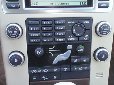 ONE OWNER 2011 VOLVO XC70 WAGON AWD 3.2L V6 SUNROOF HEATED LEATHER 4WD 6CYL, image 47