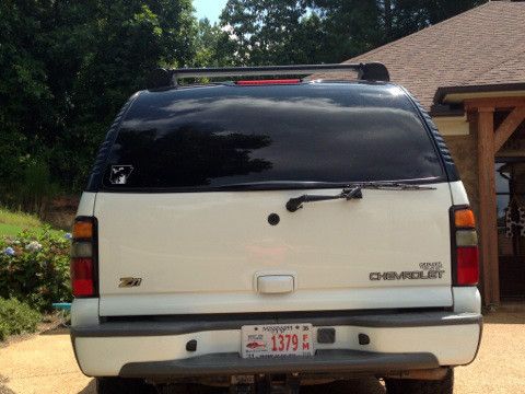 2004 Chevrolet Suburban 1500 Z71 Sport Utility 4-Door 5.3L, US $17,500.00, image 6