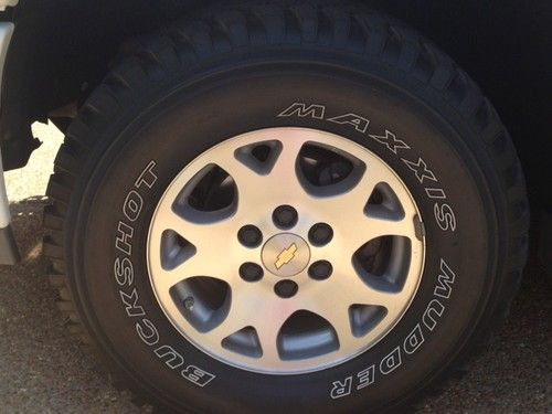 2004 Chevrolet Suburban 1500 Z71 Sport Utility 4-Door 5.3L, US $17,500.00, image 7