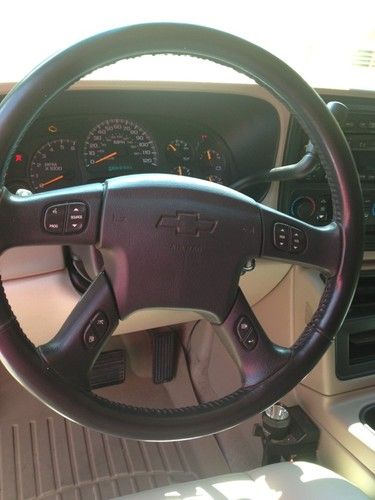 2004 Chevrolet Suburban 1500 Z71 Sport Utility 4-Door 5.3L, US $17,500.00, image 10