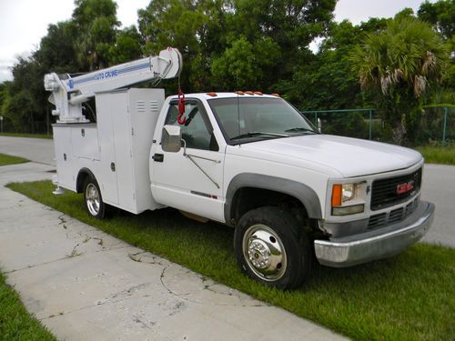 Gmc chevy 3500 hd diesel mechanics utility service crane truck 6k lb. auto crane