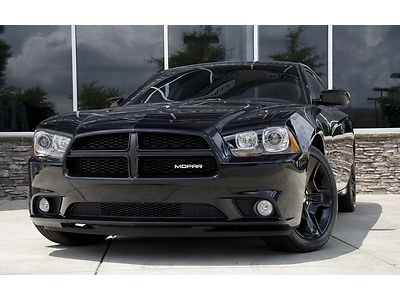 2011 dodge charger mopar edition