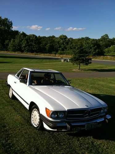 1986 mercedes 560 sl r107 roadster, superb original condition,books,records