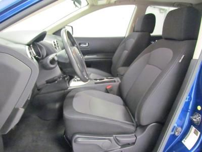 SL SUV 2.5L CD 4 Speakers AM/FM radio AM/FM/CD Audio System Air Conditioning, image 17