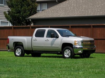 Crew cab short bed ( ltz ) 1 owner! low miles