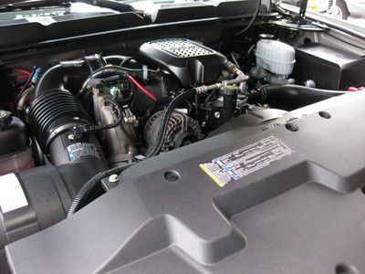 CREW CAB SHORT BED ( LTZ ) 1 OWNER! LOW MILES, US $36,900.00, image 29