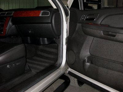 CREW CAB SHORT BED ( LTZ ) 1 OWNER! LOW MILES, US $36,900.00, image 38