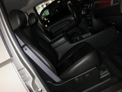 CREW CAB SHORT BED ( LTZ ) 1 OWNER! LOW MILES, US $36,900.00, image 41