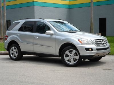 Ml500 4matic suv runs and drives great keyless go navigation