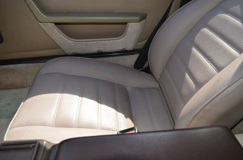 1983 Porsche 944 Base Coupe 2-Door 2.5L, image 15
