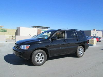 2006 black v6 automatic miles:58k 3rd row