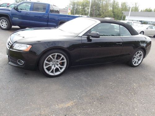 Premium package, black on black, beautiful awd convertible