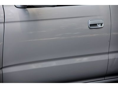 1997 4Runner, Very clean, No rust, low miles, Sunroof, 4X4, NO RESERVE!!, image 8