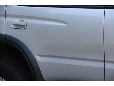 1997 4Runner, Very clean, No rust, low miles, Sunroof, 4X4, NO RESERVE!!, image 13