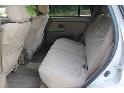 1997 4Runner, Very clean, No rust, low miles, Sunroof, 4X4, NO RESERVE!!, image 44