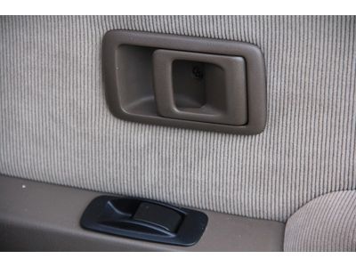 1997 4Runner, Very clean, No rust, low miles, Sunroof, 4X4, NO RESERVE!!, image 51