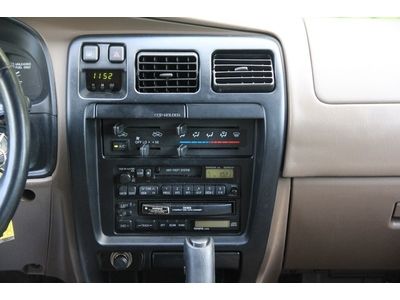 1997 4Runner, Very clean, No rust, low miles, Sunroof, 4X4, NO RESERVE!!, image 62