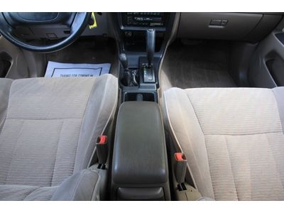 1997 4Runner, Very clean, No rust, low miles, Sunroof, 4X4, NO RESERVE!!, image 64