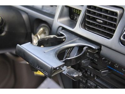 1997 4Runner, Very clean, No rust, low miles, Sunroof, 4X4, NO RESERVE!!, image 74