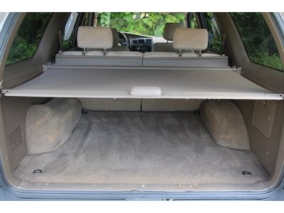 1997 4Runner, Very clean, No rust, low miles, Sunroof, 4X4, NO RESERVE!!, image 80