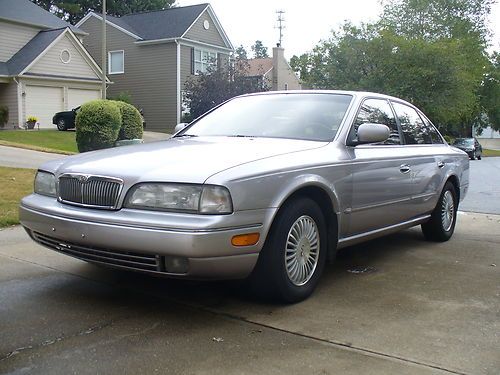 1995 infiniti q45 base sedan 4-door 4.5l v8