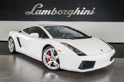 Low miles!!+callisto wheels+navigation+red calipers+clear bonnet