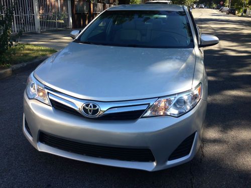 2012 toyota camry le 4c