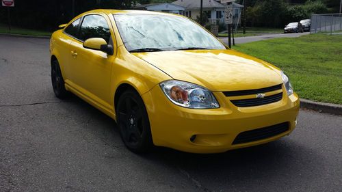 06 cobalt ss 2.4l low miles no reserve yellow sporty leather full power chevy
