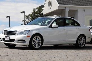 Polar white auto awd msrp $45,555.00 only 8,384 miles p i pkg multimedia pkg