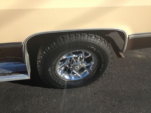1986 GMC 2500 Suburban, NO RUST, 454, auto, Beautiful Truck, image 5