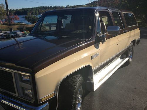 1986 GMC 2500 Suburban, NO RUST, 454, auto, Beautiful Truck, image 6
