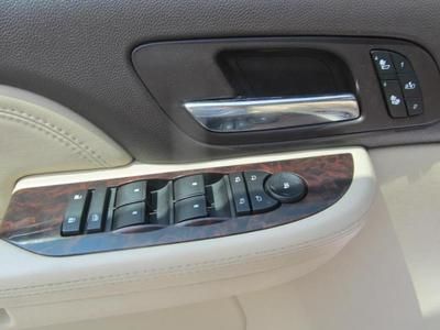AWD 4dr 1500 SUV 6.2L CD Power Windows Power Door Locks Tilt Wheel AM/FM Stereo, US $23,500.00, image 23