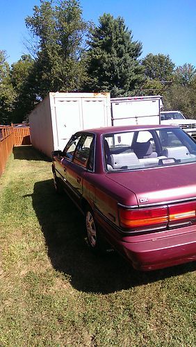 1991 Toyota Camry DLX Sedan 4-Door 2.0L, image 4